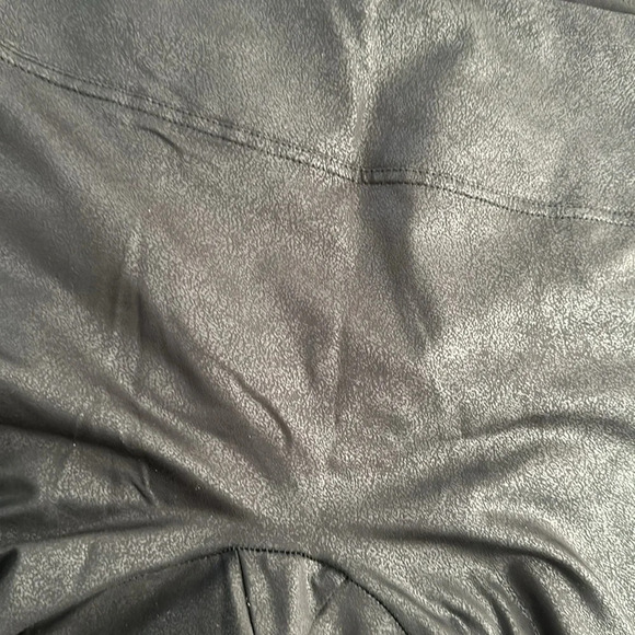 Chelsea Deboer by Lily & Lottie faux leather leggings - Picture 3 of 3